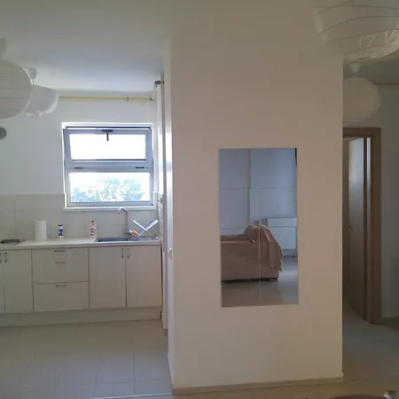 Sara Sea View Апартаменты *